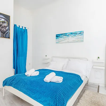 Daire Margaret Ave 26 Stylish Ac Smart Tv *