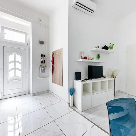 Lejlighed Margaret Ave 26 Stylish Ac Smart Tv Budapest