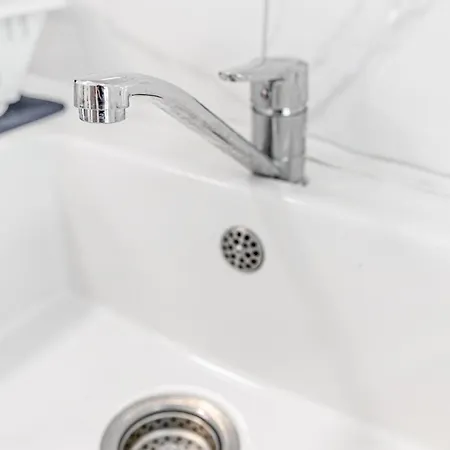 Margaret Ave 26 Stylish Ac Smart Tv