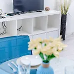 Margaret Ave 26 Stylish Ac Smart Tv Appartement Budapest